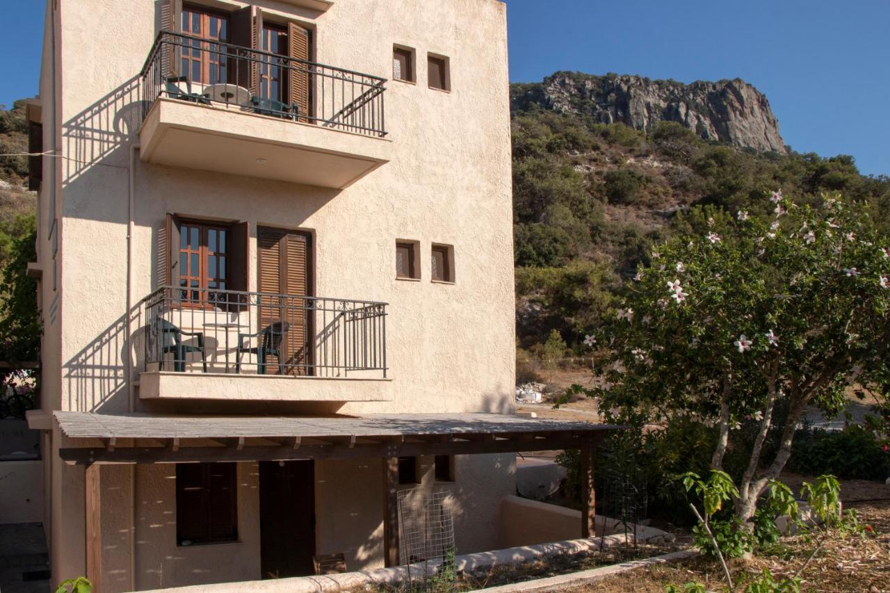 Sini Apartments 3 Kefalos  Exterior photo